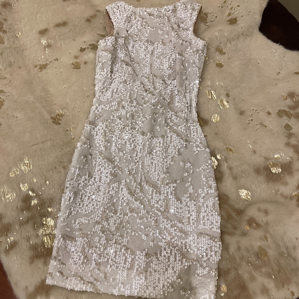 Dress the population dress